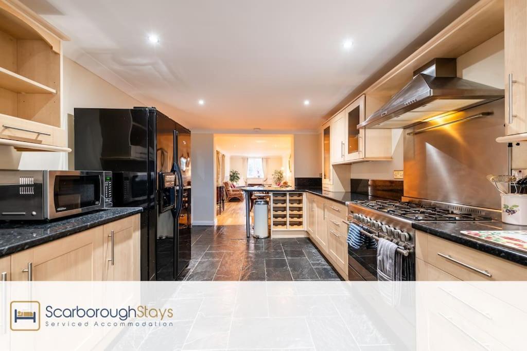 The Loft Apartment Скарборо Екстер'єр фото