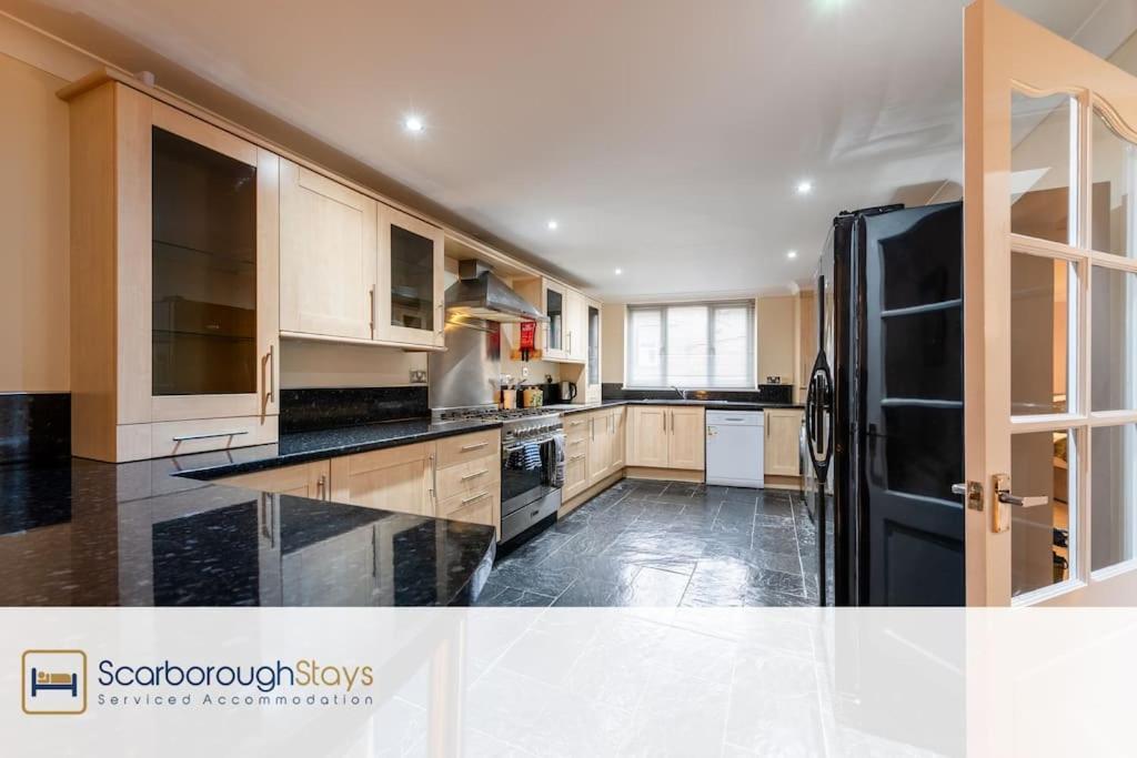 The Loft Apartment Скарборо Екстер'єр фото