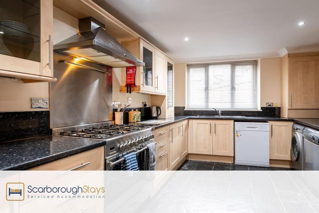 The Loft Apartment Скарборо Екстер'єр фото